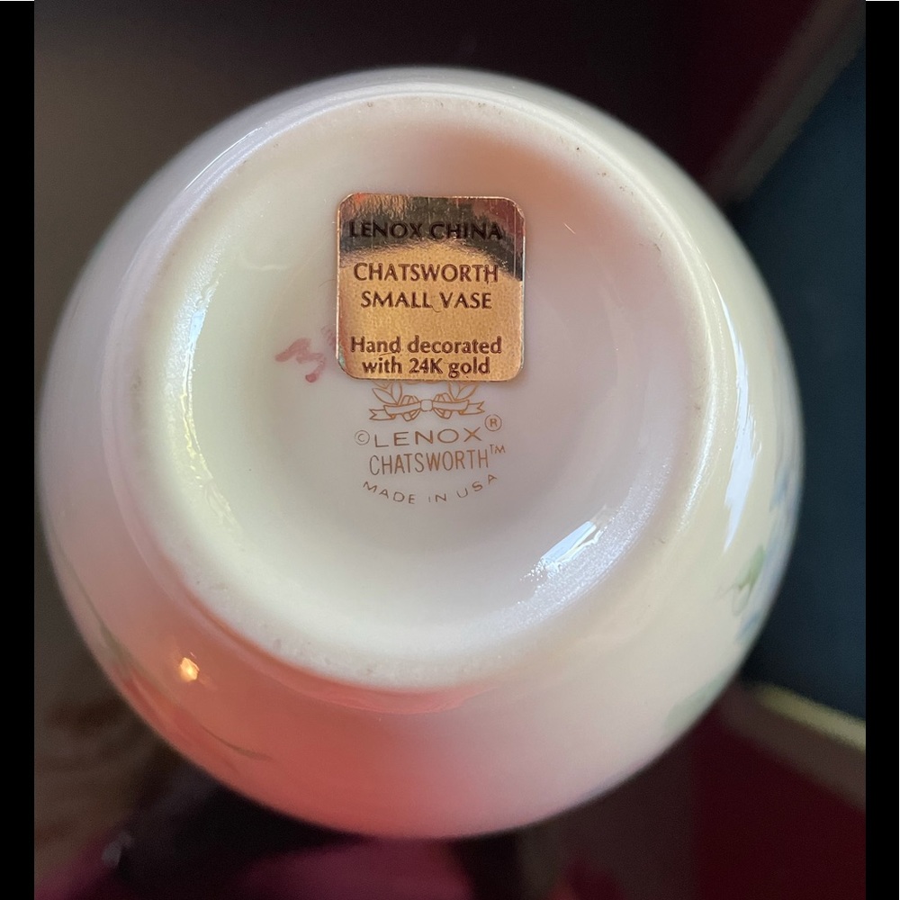 Lenox China Chatsworth Small Vase - Picture 3 of 5